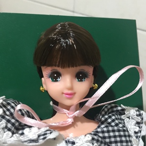 jenny 珍妮娃娃 (日产)星星眼爱瑟.稀少