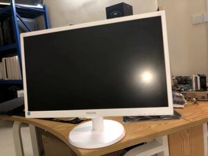 二手aoc 显示器32寸  m3284vw 高清液晶电脑显示屏 网吧 ips硬屏