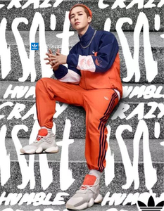 adidas 阿迪达斯三叶草 王嘉尔同款新品男子运动休闲夹克 dv3117