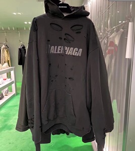 猪猪奢侈品代购 22春夏 balenciaga 巴黎世家 破洞卫衣代购不退换