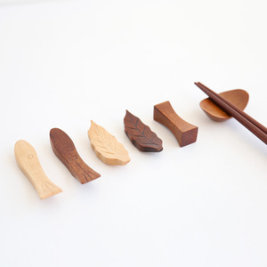 日式和风 原木筷子架 筷子托 树叶小鱼形状筷托筷枕筷架