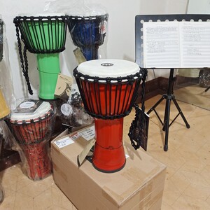 麦尔手鼓8寸,正品儿童非洲鼓.