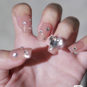 自制美甲假指甲