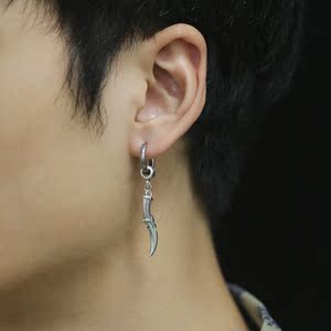 日韩风潮男学生合金匕首耳坠耳夹饰品个性嘻哈街头耳环复古时尚