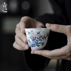 青己玉瓷花簇云灵茶杯主人杯 家用陶瓷茶具女士杯 青花釉下彩茶杯