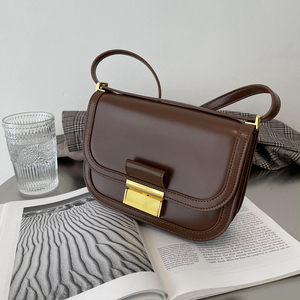 新款豆腐包女真皮斜挎box包小方包复古牛皮单肩包欧美风锁扣包潮