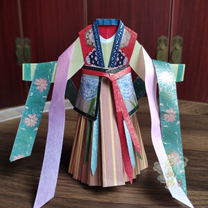 木石画坊  中国古代服饰手工折纸  汉服  文创礼品  唐代半臂舞裙