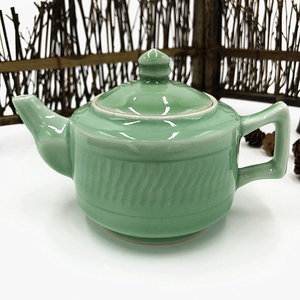 哥窑梅子青盖碗