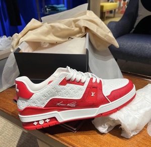 lv/路易威登2022男鞋压纹牛皮trainer系带运动鞋休闲鞋1aanfh