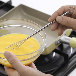 日本进口小型迷你超细打蛋器手动蛋抽烘培工具玉子烧搅拌器家用