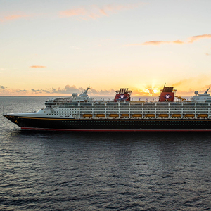 迪士尼邮轮魔力号4晚巴哈马邮轮旅游劳德代尔堡登船单船票 热销