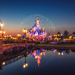 上海迪士尼乐园vip烟火位城堡观赏预占烟花位置烟火灯光秀观赏位