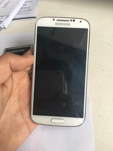 三星 GALAXY S4（I9502）：高端联通双卡机