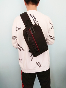 韩国kappa胸包卡帕斜背包运动单肩包户外国内现货，世界级用