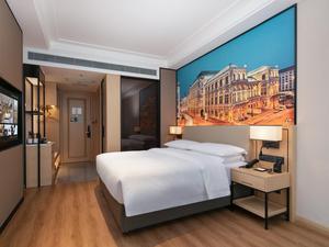 维也纳国际酒店（5.0版湖北松滋金融大厦店）标准大床房