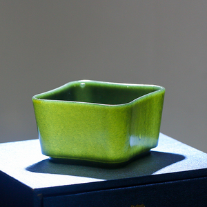 石歌新疆和田玉茶杯薄胎青玉茶具绿玉斗100ml主人杯四方杯高端玉