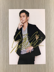 『冲冠』香港明星钟汉良亲笔签名照片新款定妆照热门无仿无印刷