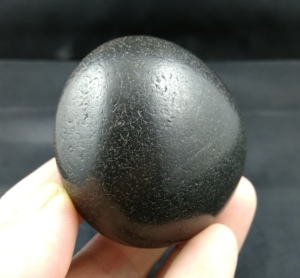 万年黑皮籽料大水胆--马达加斯加天然玛瑙独籽精品原石大水库水胆