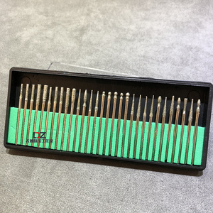 玉雕工具磨头套装电动金刚砂钻头翡翠文玩打磨2.35 玉石雕刻磨针