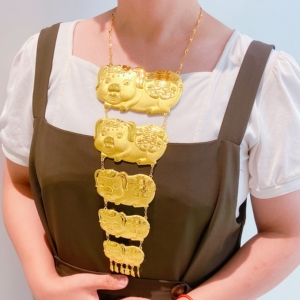 黄金猪牌套链足金9999精品结婚金猪项链婚嫁薄款显大计价定做素金