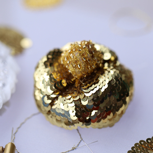 山茶花创意胸针diy材料包 法式钩针刺绣 绣珠 立体绣