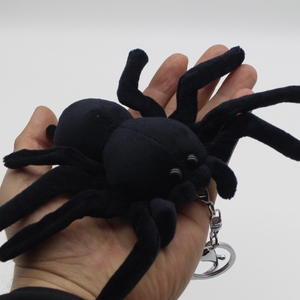 创意搞怪蜘蛛毛绒玩具钥匙扣挂件昆虫胸针玩偶服装挂饰整蛊小礼品