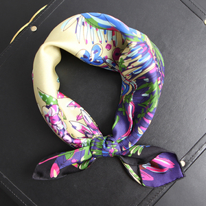 夏日丛林欧美真丝斜纹桑蚕丝巾双面手工卷边小方巾百搭披肩女领巾