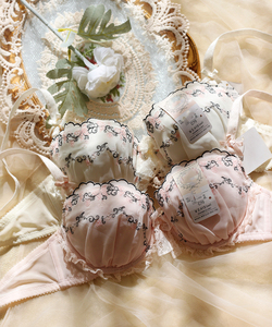 日单美匠雪纺乔其纱刺绣甜美可爱公主蕾丝边聚拢少女单件文胸70c