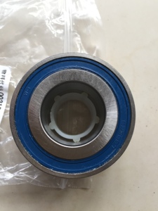 海尔滚洞洗衣机轴承