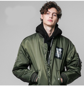 国内现货boy london潮牌冬季休闲情侣中长款风衣棒球领棉衣