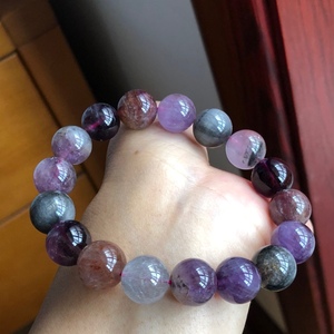 天然紫幽灵手链 44.2克 12.3毫米左右 价格88元一条极光水晶23