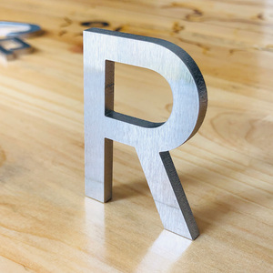 不锈钢实心字 金属铁艺实心字 门牌房间会议室洗手卫生间标识字牌