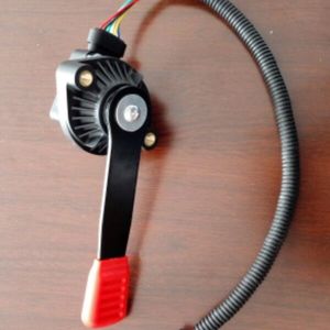 国三柴油机拖拉机收获机电子手油门