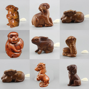 老挝黄花梨木雕12肖手把件十二生肖木质小工艺品实木实心雕刻摆件