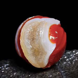 外蒙古阿拉善花眼玛瑙 天然原石 眼睛石 奇石 戈壁缠丝天眼珠手串