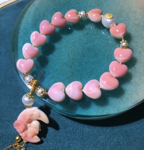 女王贝天然胭脂螺原创萌宠雕刻项链