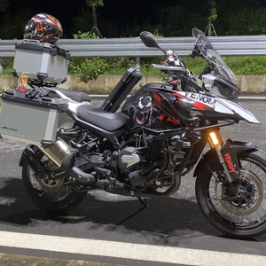 90博诗德车品专营店天猫电动车贴遮盖划痕防水贴花卡通贴画汽车装饰