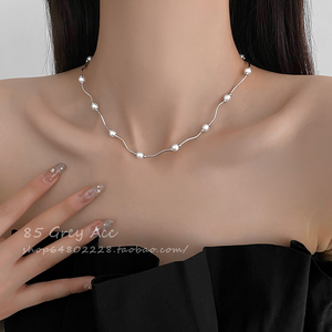 2024年新款波浪百搭高亮珍珠项链女夏小众设计高级感锁骨链脖颈链