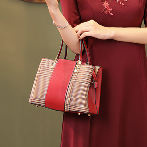 包包女结婚手提包大容量订婚新娘婚包多层大气婚礼妈妈包5人付款198