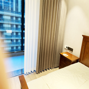 日本同步设计色盾定制窗帘纯色遮光卧室全遮阳布客厅隔热帘罗马帘