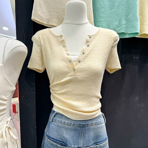 十三行夏季韩版V领排扣套头短袖显瘦薄款拼接假两件针织衫上衣女