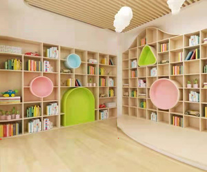 创意弧形异形书架绘本馆图书馆幼儿园展厅置物架拱门造型定制书柜