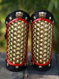 汉服山文甲护臂