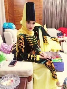 丝绒绣花新疆刀郎舞演出服维吾尔族女刀郎舞服装头饰制作出租