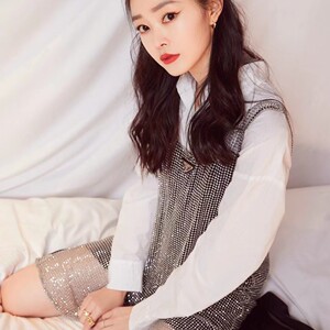 快乐大本营宋轶同款衣服白色衬衫亮钻镂空时尚两件套连衣裙女秋装