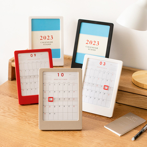 2023年-2024年无印款创意日韩国风良品竖款相框台历架文具小日历定做