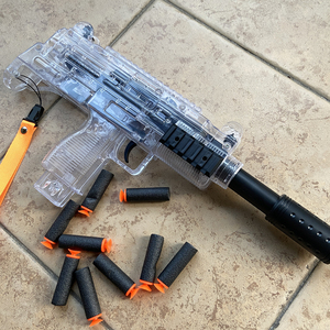 uzi软弹枪乌兹透明冲锋抢儿童玩具手动单发eva海绵软弹枪男孩对战