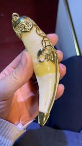 仿虎牙包金包银套老虎吊坠牙镶嵌熊牙镶嵌虎爪熊爪k金定制款吊坠