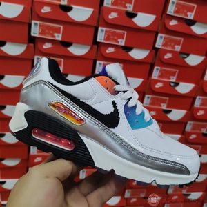 耐克女鞋 air max 90电玩系列白银色缓震跑步鞋dc0835-101