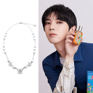 华晨宇同款荧蝴蝶珍珠项链花花2021新款锁骨链女小众设计情侣吊坠